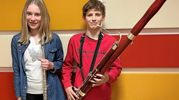 Flavtistka  Rebeka Koren in fagotist Primož Furlan