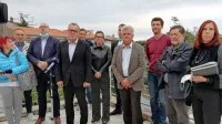Župan Markočič (v ospredju) bo poslej  občinski svetnik Izolske županove liste,  od  dosedanjih  svetnikov na fotografiji pa bosta to ostala le Agnese 
Babič  (za Markočičem) in  Leonid Danilović (v rjavo-rdeči majici) . Skrajno desno je uslužbenka za odnose z javnostmi.    
