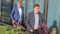 Dušan  Črnigoj  (pred njim  odvetnik  Bogomir  Horvat)   je  v  svojem  zagovoru  poudaril, da  je  Primorje videlo v 
nakupu kamnoloma Mokri Do “strateško naložbo”.  