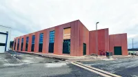 Nova tovarna v Divači, kjer  bodo izdelovali fotonapetostne 
module,  bo na zagon morala še počakati. 
