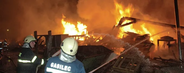Lani so zavezanci daleč največ denarja namenili gasilcem, posamično po prostovoljnih društvih, prostovoljnih industrijskih 
gasilskih društvih in njihovim zvezam.