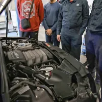 Dijaki so bili že ob prvem pogledu v drobovje audija povsem 
navdušeni. 