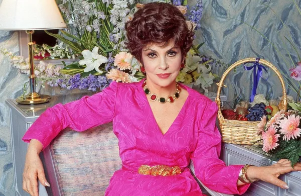 Umrla je igralka Gina Lollobrigida.