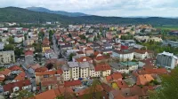 Na postojnski občini so poudarili, da nimajo namena omejevati 
javne razprave na svojih družbenih omrežjih, da pa mora ta biti 
spoštljiva.  