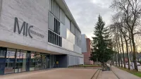 Dražje ogrevanje bo po žepih udarilo gospodinjstva, a tudi javne 
zavode. V Šolskem centru opozarjajo, da bo ta strošek  trikrat 
višji. 