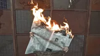 Številni dejavniki vplivajo na največjo krizo informativnega tiska 
doslej.