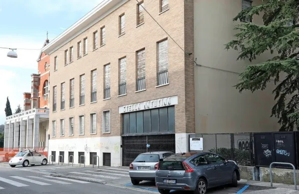 Stella Matutina, nekdanji jezuitski center v Gorici