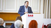 Marko Bandelli, nekdanji poslanec SAB, bo po izstopu iz Gibanja 
Svoboda politično pot nadaljeval v Desusu.