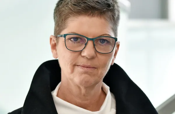 Mirjam Drnovšček