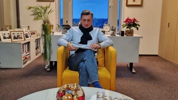 “Z radovednostjo zrem naprej, sreča je, kot pravijo, na strani 
pogumnih,” pravi bivši predsednik.