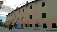 V teh dneh bodo začeli rušiti objekt na Kidričevi 7 tik ob regionalki, 
zato bodo uvedli delne zapore ceste. To naj bi bil nekakšen uvod 
v gradnjo obvoznice, ki pa se še nekaj časa ne bo začela. 