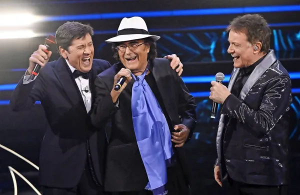  Prvič so skupaj nastopili trije velikani italijanske glasbene scene: 
(z leve) Gianni Morandi, Al Bano in Massimo Ranieri. 