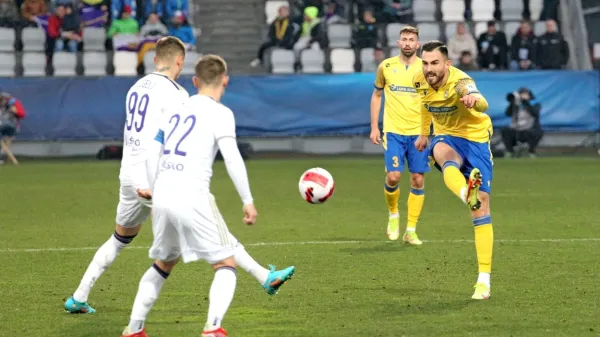 Med kandidati za tekmo proti Mariboru je po dolgotrajni poškodbi 
spet tudi Maks Barišić.
