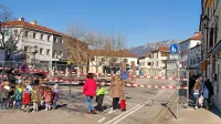 Središče Vipave bo v prihodnjim mesecih gradbišče, saj se je začela  prva faza prenove Glavnega trga.
