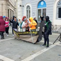 Župan na oddihu, v Piranu zavladale pustne maske