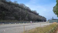 V Žusterni bo z dvigali možno dostopati z makadamskega parkirišča.