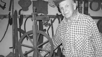  Franc Jerončič je bil poznan kot odličen pripovedovalec in 
zapisovalec spominov, anekdot iz življenja ljudi v  hribovskih vaseh 
od časa Avstro-Ogrske preko  prve svetovne vojne do osamosvojitve.
