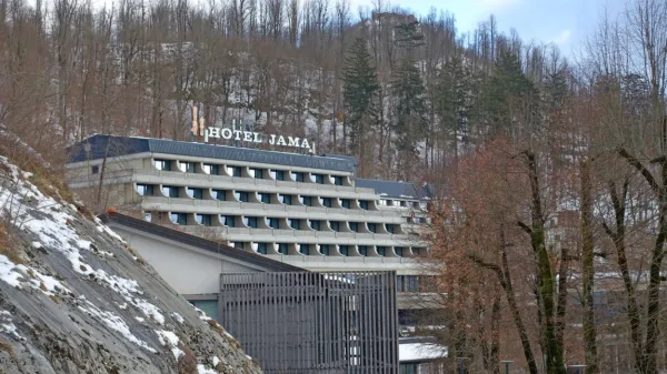 Družba Postojnska jama je po koroni spet dobro poslovala, zato si bosta delničarja spet izplača dividende, družba pa bo izplačala tudi 
maksimalno koncesijsko dajatev.  