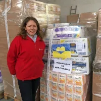 Mira Milavec ob prispeli humanitarni pomoči za Ukrajino