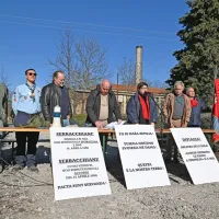 Ob prvi obletnici  zaprtja območja  so predstavniki društev in 
organizacij pripravili  protestno novinarsko konferenco. 