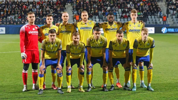 Koper (na fotografiji) in Domžale sta uprizorila  uspavanko brez 
zadetkov.