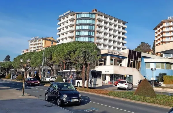 V družbi Istrabenz Turizem so, kot vse kaže, odločeni sobarice 
prenesti na zunanjega izvajalca.