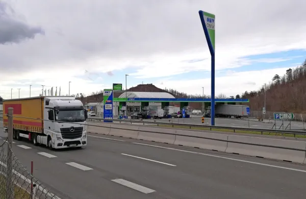 Severni avtocestni priključek, ki je dolgoletna želja in potreba,  bi bil lahko na območju Ravbarkomande.  