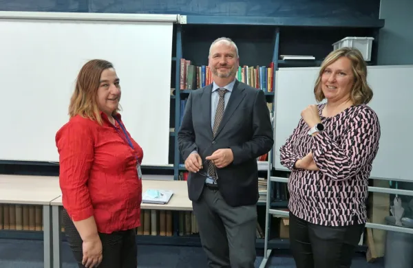 Vodstvo šempetrske bolnišnice (z leve Jasna Humar, Dimitrij 
Klančič in Metka Jelinčič Maraž) je z letošnjimi načrti več kot 
zadovoljno.   