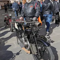 (FOTO) Na trg so prihrumeli starostniki v odlični formi