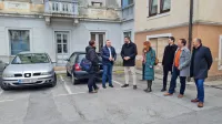 Predstavniki države, občine in PRC so si ogledali prostore, v 
katerih bo deloval prvi center za delo na daljavo v Sloveniji. 