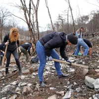 (FOTO, VIDEO) Golob: “Pomembno je, da zdaj na Kras ne pozabimo”