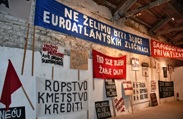 Cvijanović velja za enega vodilnih predstavnikov estetike aktivizma.