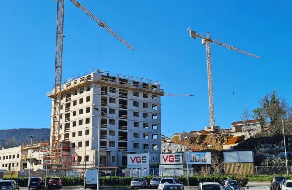 Država ne nasprotuje več predlagani rešitvi za ogrevanje soseske 
Nova Dolinska. 