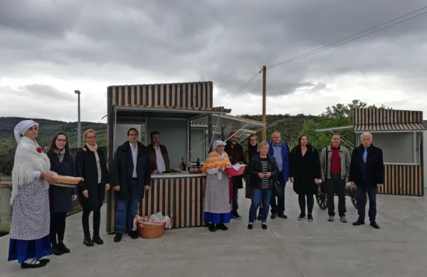 Novinarske konference so se udeležili tudi   predstavniki Javnega zavoda za spodbujanje podjetništva in razvojne projekte občine Izola, Javnega  
zavoda krajinski park Strunjan, sveta krajevne  skupnosti Jagodje-Dobrava in drugi.   