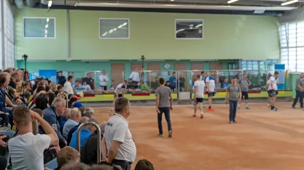 Tribune postojnske balinarske dvorane bodo gotovo znova polne.