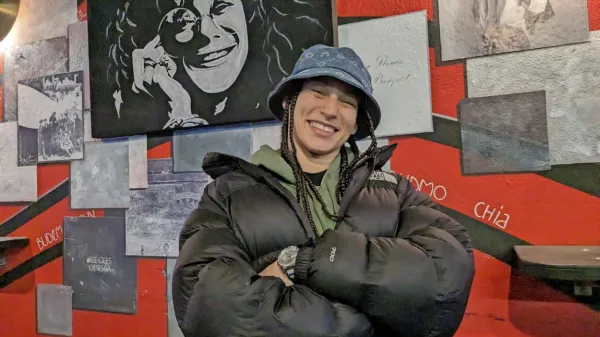 Svoj prvi solo album bo Masayah predstavila 12. maja v Kinu Šiška, 
kjer bodo z njo na odru tudi plesalci.