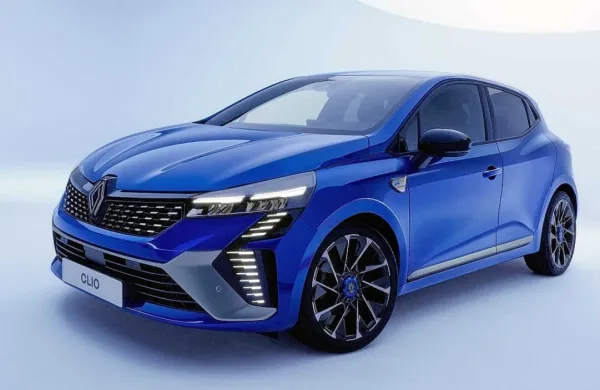  Pri Renaultu so predstavili prenovljenega clia pete generacije, ki v slovenske prodajne salone pripelje jeseni. 

