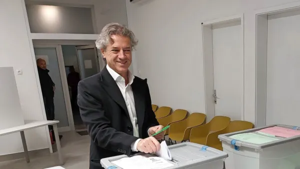 Robert Golob na domačem volišču v  KS Kromberk (sicer med 
lokalnimi volitvami), kjer je Gibanje Svoboda prejelo kar 58 
odstotkov.