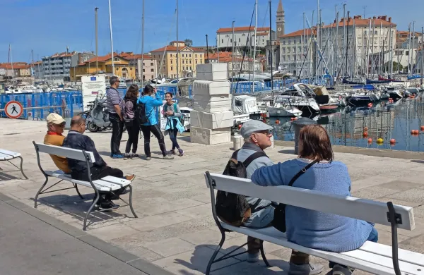 V Piranu je te dni živahen turističen utrip.