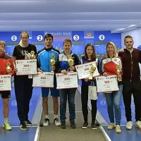 Ustrezno dopolniti tekst - odvisno, katero fotko se bo objavilo
