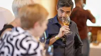 Na Festivalu Okusi Vipavske 2023, ki bo prihodnjo nedeljo in 
ponedeljek, bodo ljubitelji vipavskih vin lahko širili svoja vinska 
obzorja.  