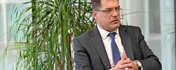 Janez Lenarčič: “Z evropsko barko plujemo skozi geopolitično nevihto”