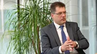 Janez Lenarčič: “Z evropsko barko plujemo skozi geopolitično nevihto”