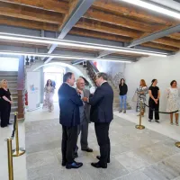 Nekoč so se v palači borili sabljači, zdaj so jo zasedli raziskovalci