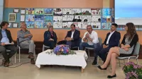 O težavah in rešitvah prostorske stiske na OŠ Srečka Kosovela so razpravljali (z leve): ravnatelj Alen Kofol, predstavnik zaposlenih Miloš Škapin, 
podžupanja Vanja Jelen, župan Andrej Sila, predstavnik sveta staršev Rudolf Pečar, predsednik sveta  šole Dejan Avsec   in arhitektka Maja Tavčar.  