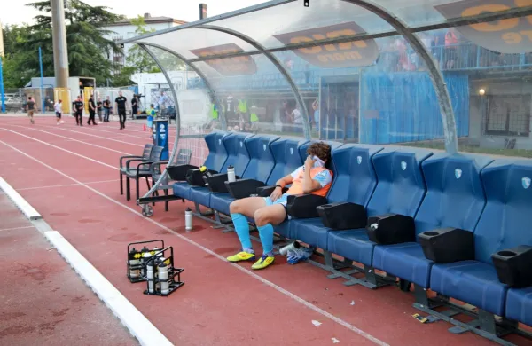 Steven Juncaj je na klopi obžaloval razplet povratnega dvoboja z 
Aluminijem. Borbenosti mu ne gre oporekati, navsezadnje je še v 
prvem polčasu na gol črti preprečil vodstvo  gostov.  