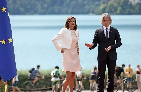 Kandidaturo za varnostni svet OZN kot ključni kratkoročni zunanjepolitični cilj je Golobova vlada prevzela od Janševe.
