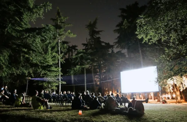 V petih večerih se bo v programu Video na plaži zvrstilo 57 
kratkometražcev.

