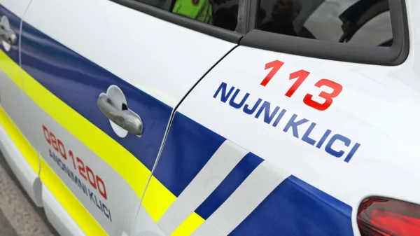 &Scaron;e ne polnoletni Palestinec posilil 78-letno žensko
