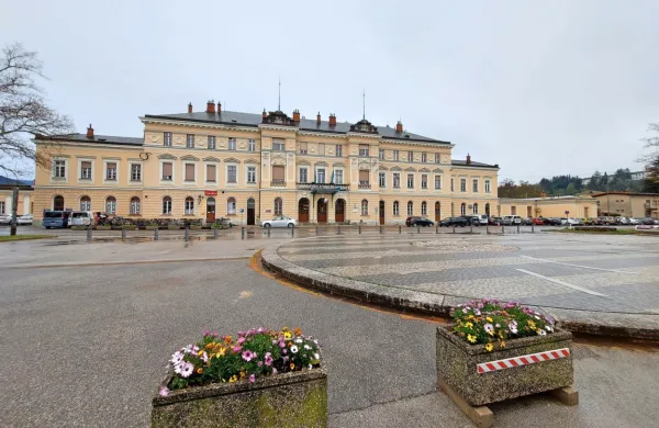 Projekt EPK: župana skrbi, ker je časa za infrastrukturne naložbe 
malo, zavod pa ne uspe porabiti vsega denarja države. 